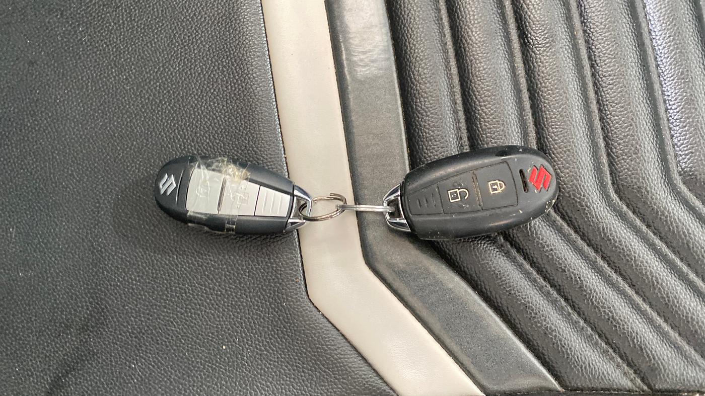 2021 Maruti Vitara Brezza ZXI, Petrol, Manual, 1,00,432 km, Key Close Up