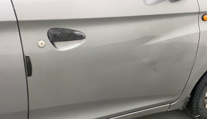 2014 Hyundai Eon ERA +, Petrol, Manual, 53,320 km, Driver-side door - Slightly dented