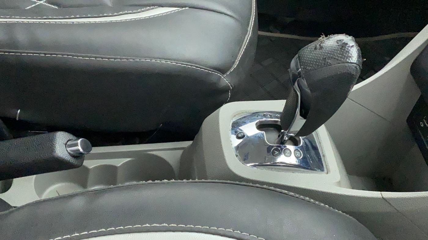 2018 Tata Tiago XZA PETROL, Petrol, Automatic, 49,072 km, Gear Lever
