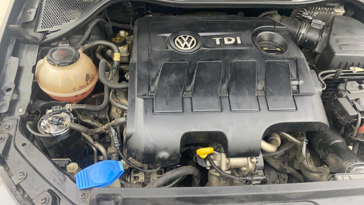 2018 Volkswagen Vento HIGHLINE PLUS 1.5 AT 16 ALLOY, Diesel, Automatic, 57,330 km, Engine View - Right