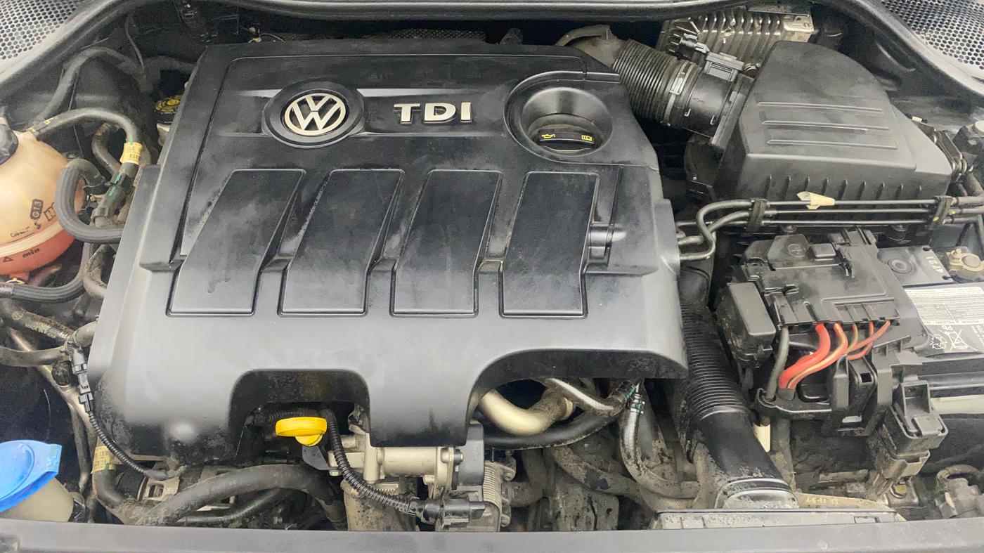 2018 Volkswagen Vento HIGHLINE PLUS 1.5 AT 16 ALLOY, Diesel, Automatic, 57,330 km, Engine View