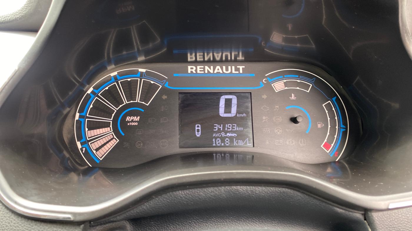 2021 Renault TRIBER RXZ, Petrol, Manual, 34,193 km, Odometer Image