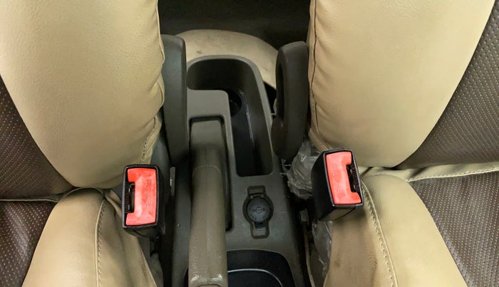 2011 Hyundai i10 MAGNA 1.2 KAPPA2, Petrol, Manual, 32,648 km, Driver Side Adjustment Panel