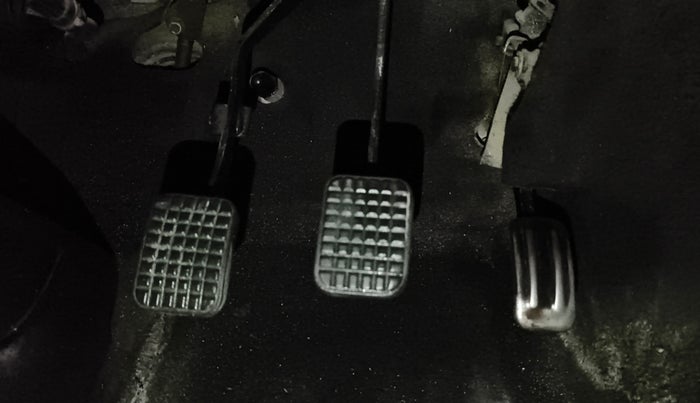 2014 Tata Nano TWIST XT, Petrol, Manual, 82,217 km, Pedals