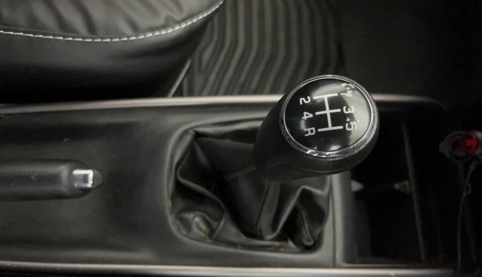 2019 Maruti Baleno DELTA PETROL 1.2, Petrol, Manual, 67,534 km, Gear Lever
