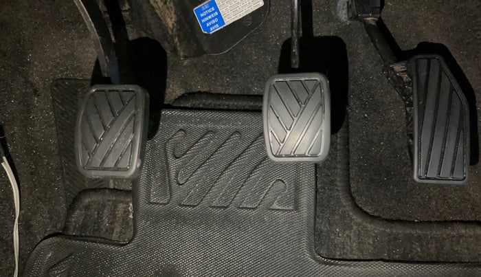 2019 Maruti Baleno DELTA PETROL 1.2, Petrol, Manual, 67,534 km, Pedals