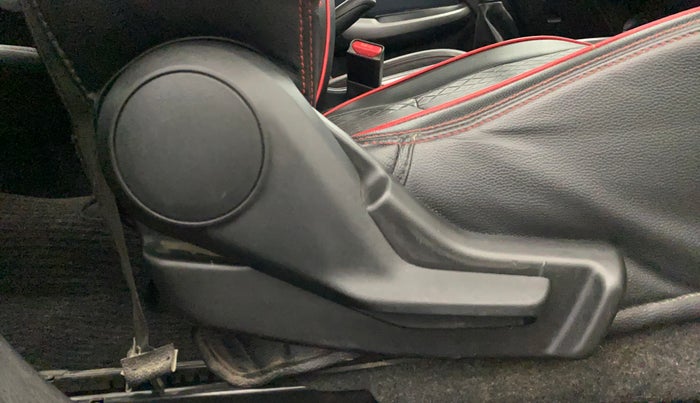 2021 Maruti Baleno DELTA PETROL 1.2, Petrol, Manual, 44,148 km, Driver Side Adjustment Panel