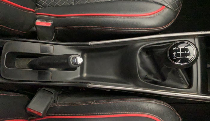 2021 Maruti Baleno DELTA PETROL 1.2, Petrol, Manual, 44,148 km, Gear Lever