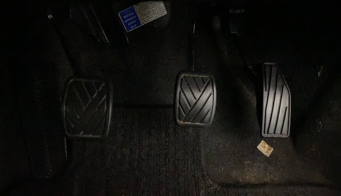 2021 Maruti Baleno DELTA PETROL 1.2, Petrol, Manual, 44,148 km, Pedals