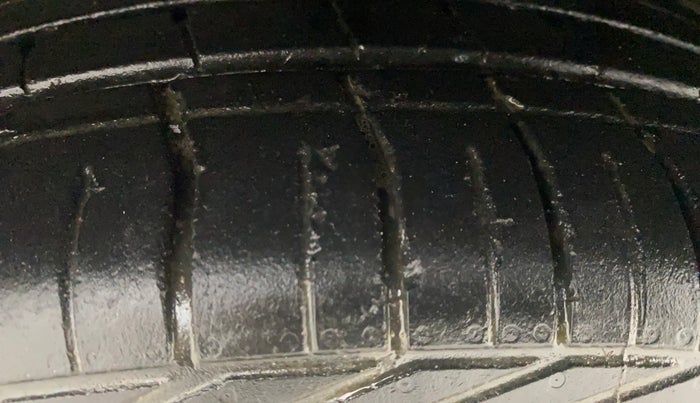 2021 Tata NEXON XZ PLUS PETROL SUNROOF, Petrol, Manual, 38,846 km, Left Front Tyre Tread