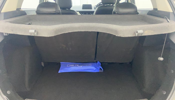 2021 Tata NEXON XZ PLUS PETROL SUNROOF, Petrol, Manual, 38,846 km, Boot Inside