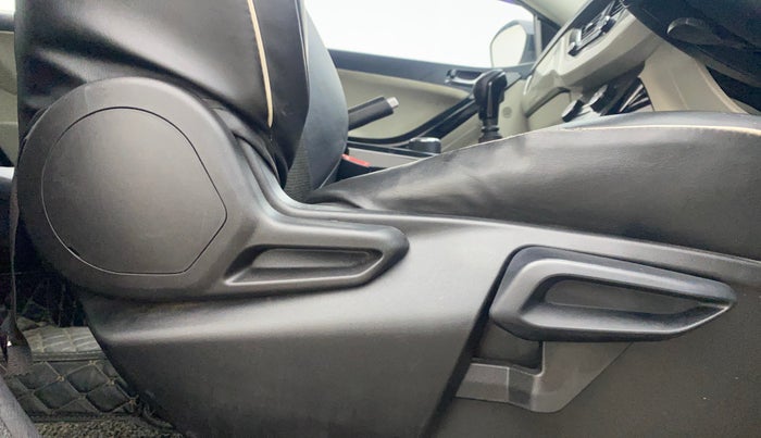 2021 Tata NEXON XZ PLUS PETROL SUNROOF, Petrol, Manual, 38,846 km, Driver Side Adjustment Panel