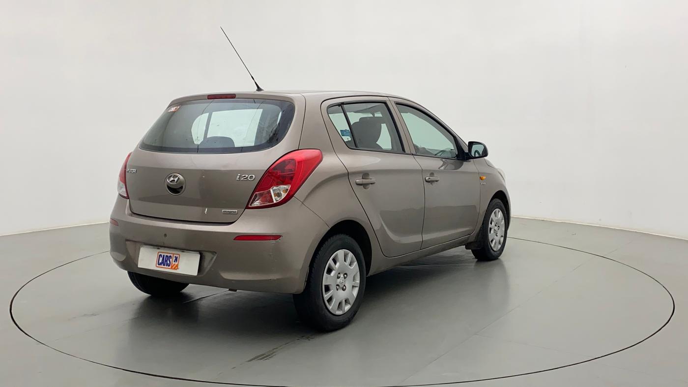 2013 Hyundai i20 MAGNA 1.2, Petrol, Manual, 61,058 km, Right Back Diagonal
