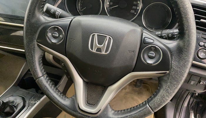 2017 Honda City 1.5L I-VTEC VX, Petrol, Manual, 40,441 km, Steering wheel - Sound system control not functional