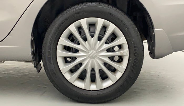 2015 Maruti Ciaz VXI PLUS, Petrol, Manual, 56,914 km, Left Rear Wheel