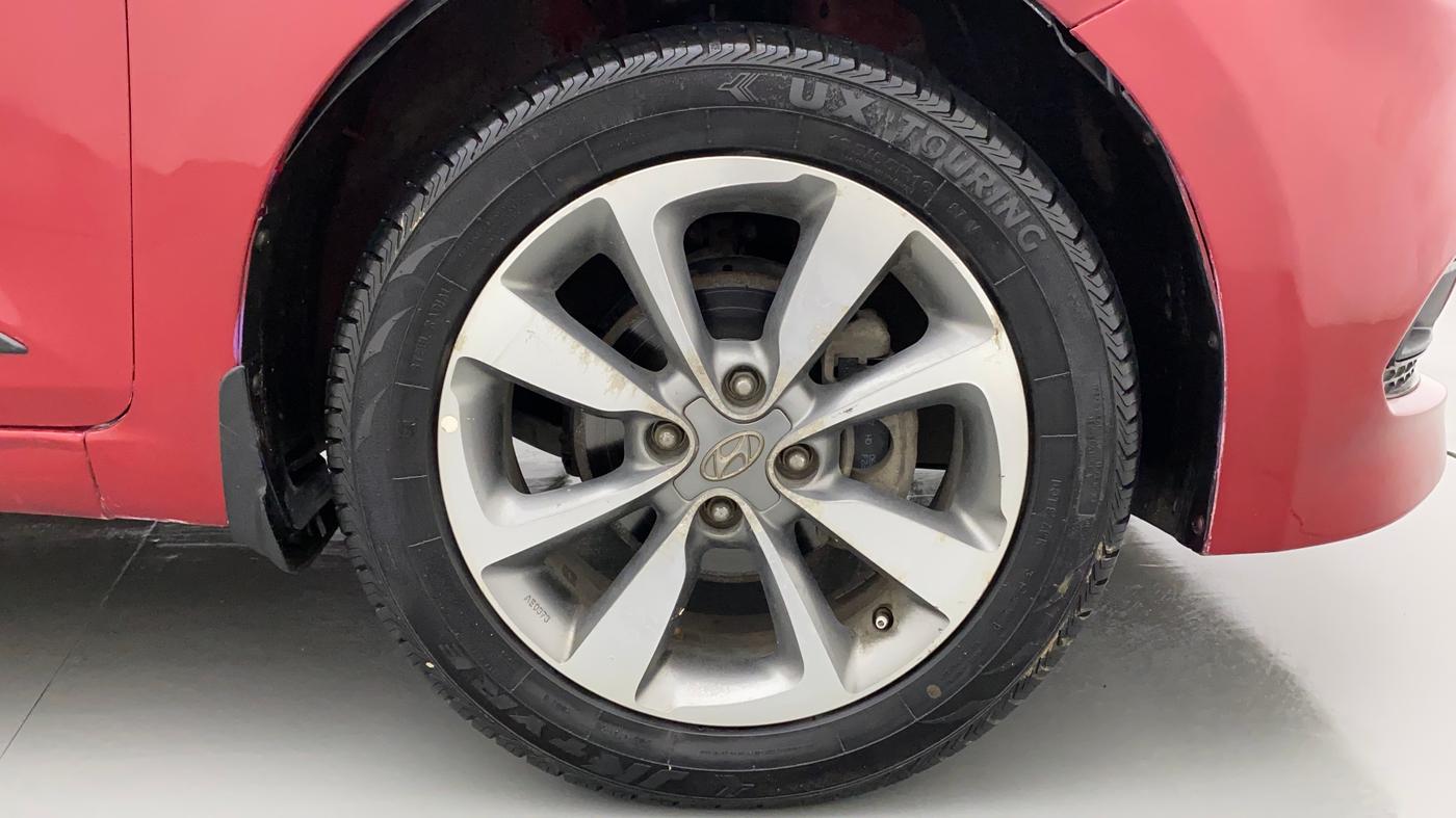 2015 Hyundai Elite i20 ASTA 1.2, Petrol, Manual, 71,454 km, Right Front Wheel