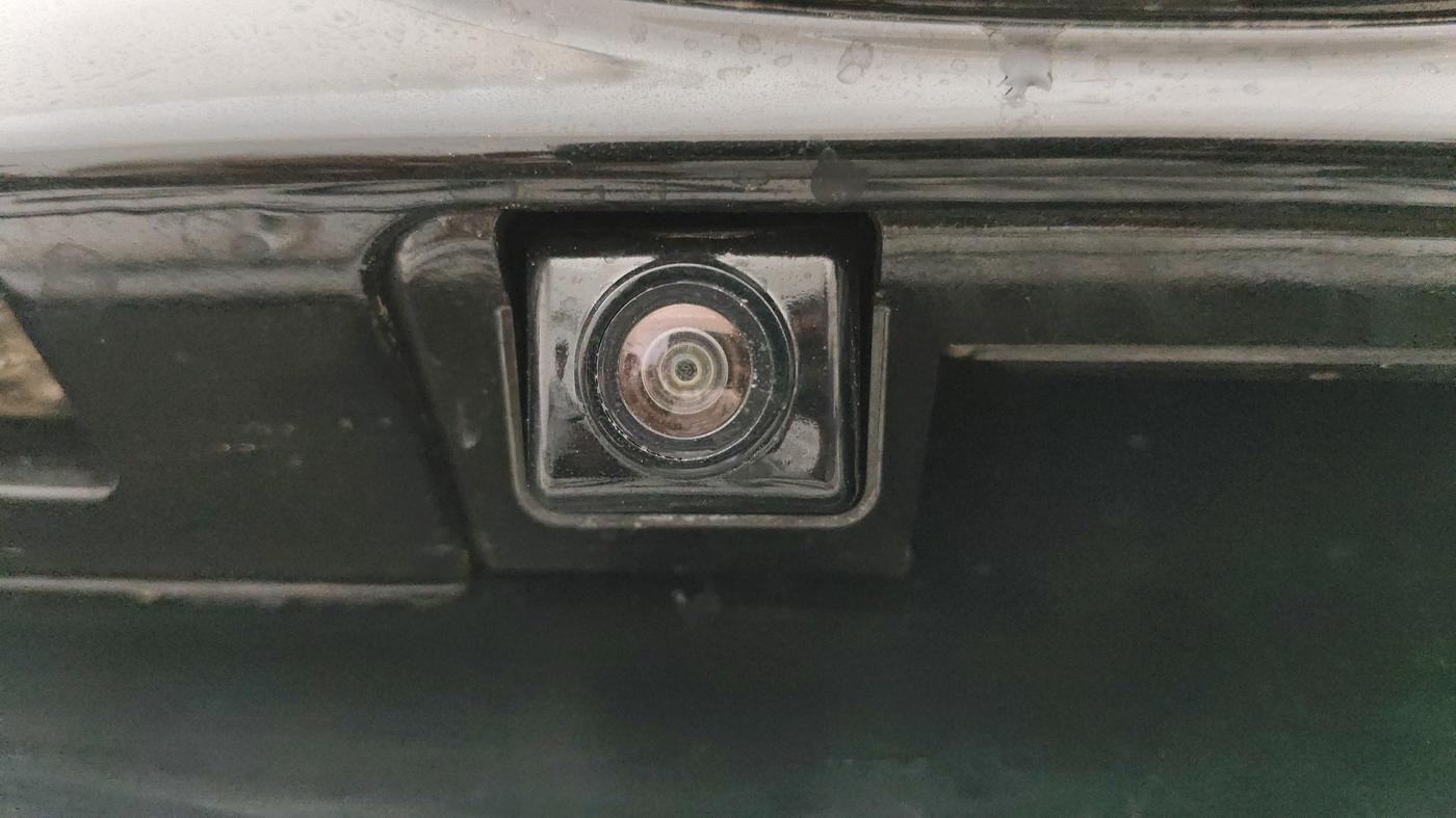 2020 Mahindra XUV300 W8 (O) 1.2 PETROL, Petrol, Manual, 69,339 km, Parking Camera