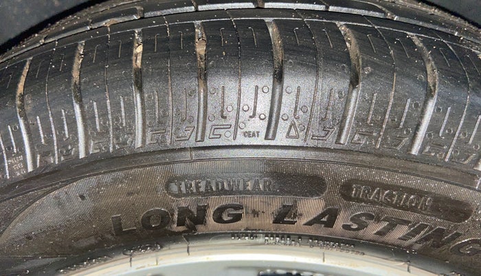 2021 Maruti Ciaz DELTA 1.5 SHVS MT PETROL, Petrol, Manual, 43,924 km, Left Rear Tyre Tread