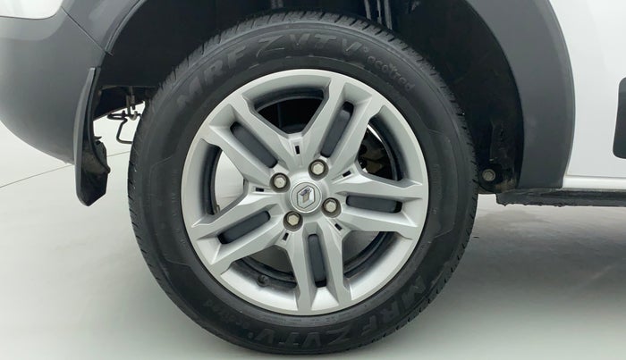 2021 Renault TRIBER RXZ, Petrol, Manual, 10,543 km, Right Rear Wheel