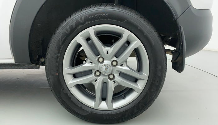 2021 Renault TRIBER RXZ, Petrol, Manual, 10,543 km, Left Rear Wheel