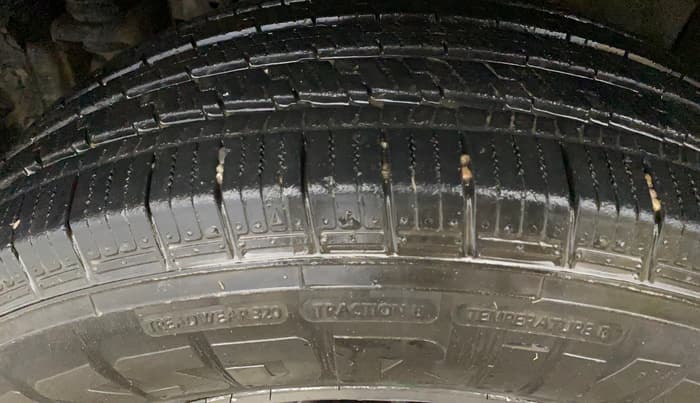2021 Mahindra Thar LX PETROL HT 4WD AT, Petrol, Automatic, 74,840 km, Left Front Tyre Tread