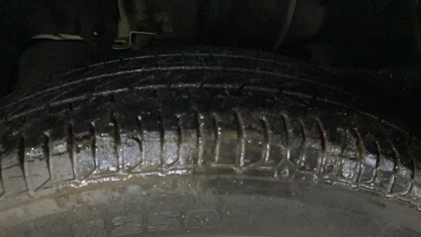 2018 Tata Tiago XE PETROL, Petrol, Manual, 49,226 km, Left Front Tyre Tread