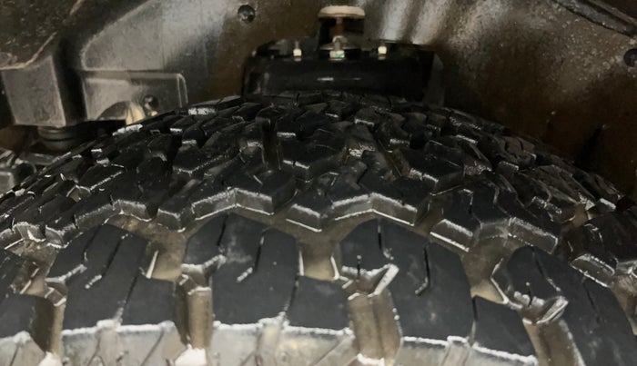 2024 Mahindra Thar LX HARD TOP 4WD MT, Diesel, Manual, 8,945 km, Left Front Tyre Tread