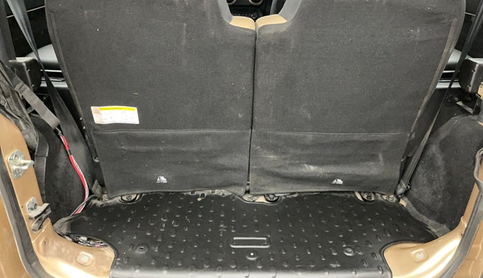 2024 Mahindra Thar LX HARD TOP 4WD MT, Diesel, Manual, 8,945 km, Boot Inside