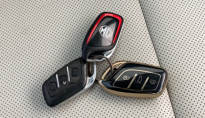 2022 MG ASTOR SAVVY 1.5 CVT, Petrol, Automatic, 60,958 km, Key Close Up