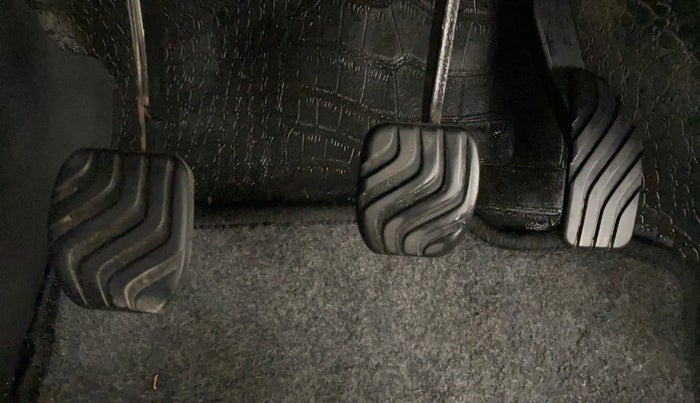 2021 Datsun Redi Go T, Petrol, Manual, 75,534 km, Pedals