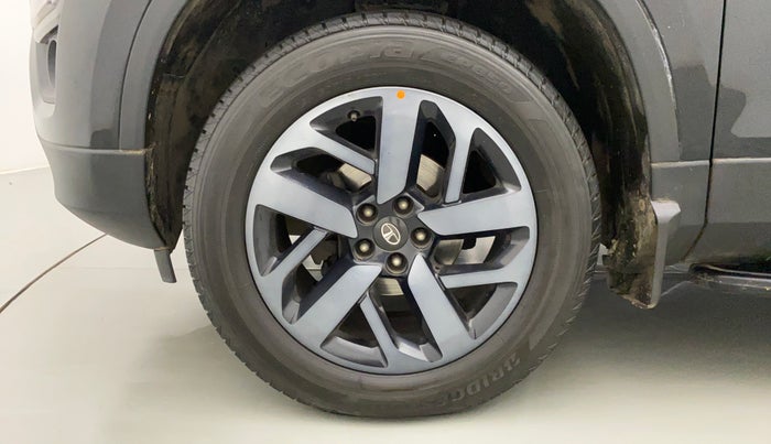 2022 Tata Harrier XZA PLUS 2.0L DARK EDITION, Diesel, Automatic, 30,117 km, Left Front Wheel
