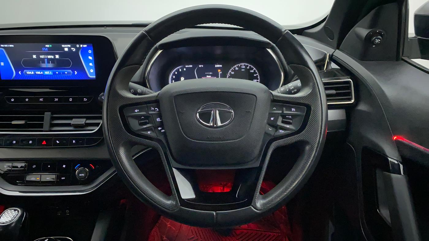 2022 Tata Harrier XZA PLUS 2.0L DARK EDITION, Diesel, Automatic, 30,117 km, Steering Wheel Close Up