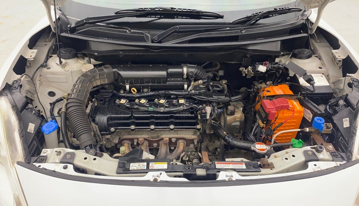 2018 Maruti Dzire VXI AMT, CNG, Automatic, 1,46,610 km, Engine View