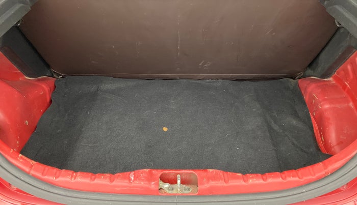 2017 Hyundai Eon MAGNA PLUS, Petrol, Manual, 48,977 km, Boot Inside
