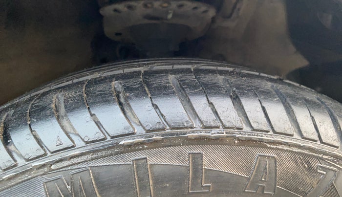 2013 Hyundai i20 SPORTZ 1.2, Petrol, Manual, 91,706 km, Right Front Tyre Tread