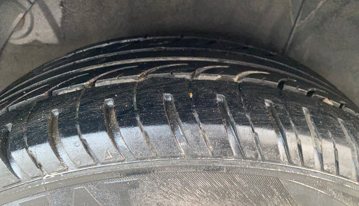 2013 Hyundai i20 SPORTZ 1.2, Petrol, Manual, 91,706 km, Right Rear Tyre Tread