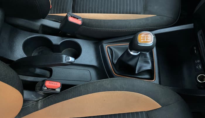 2016 Hyundai i20 Active 1.2 SX, Petrol, Manual, 41,732 km, Gear Lever
