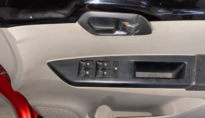 2016 Mahindra Kuv100 K4 6 STR, Petrol, Manual, 53,834 km, Driver Side Door Panels Control