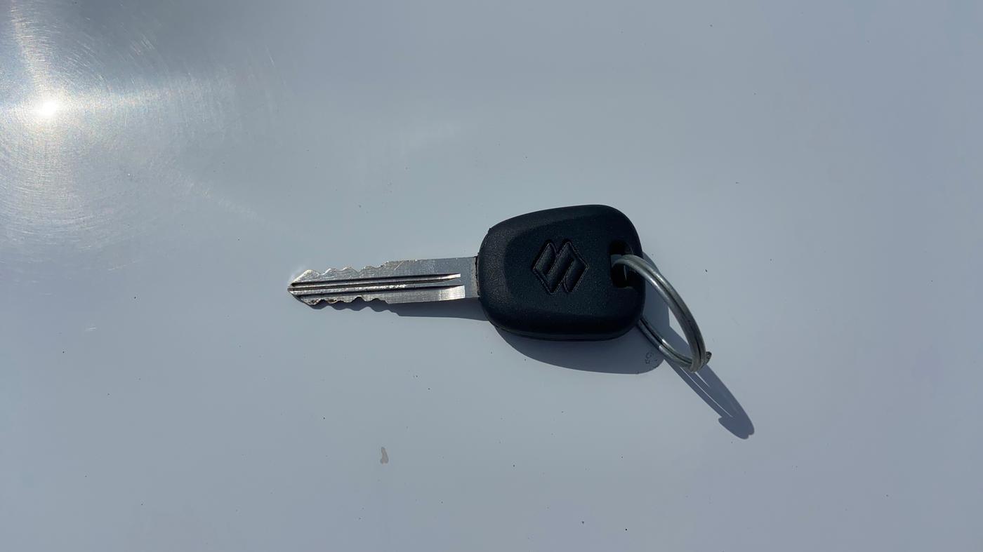 2014 Maruti Alto 800 LXI, Petrol, Manual, 58,347 km, Key Close Up