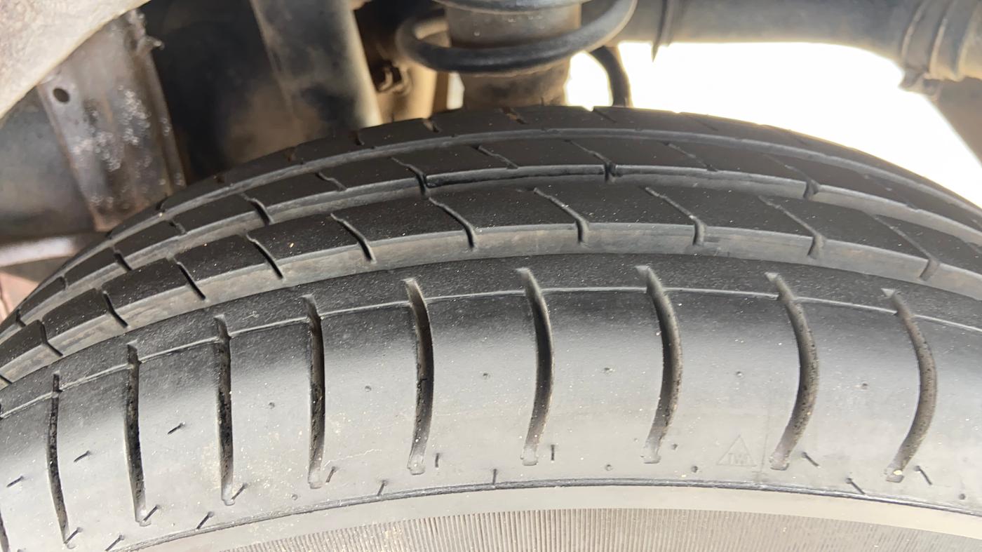 2014 Maruti Alto 800 LXI, Petrol, Manual, 58,347 km, Left Rear Tyre Tread