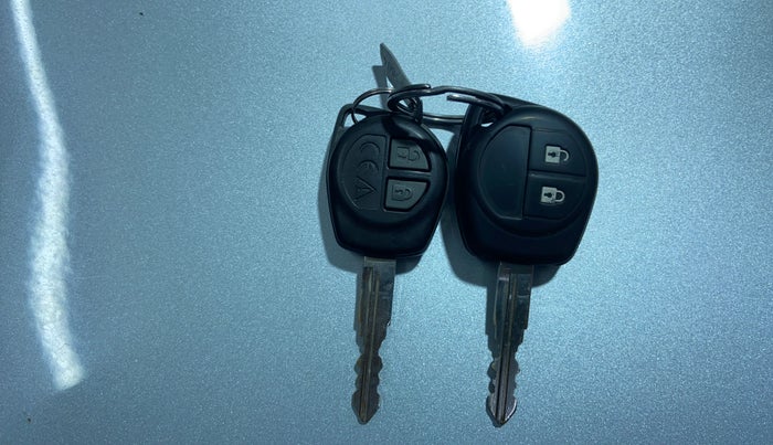 2022 Maruti Baleno SIGMA PETROL 1.2, Petrol, Manual, 35,241 km, Key Close Up