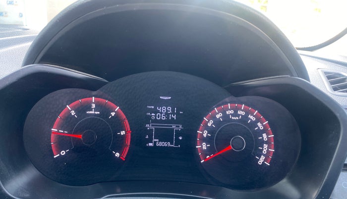 2021 Mahindra XUV300 W6 1.5 Diesel, Diesel, Manual, 68,068 km, Odometer Image