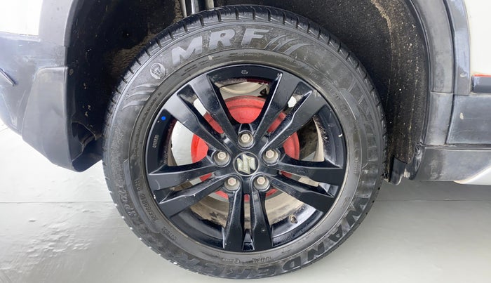 2018 Maruti Vitara Brezza VDI OPT, Diesel, Manual, 58,746 km, Right Rear Wheel