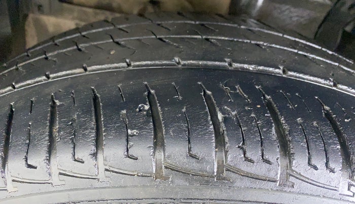 2018 Maruti Vitara Brezza VDI OPT, Diesel, Manual, 58,746 km, Left Front Tyre Tread