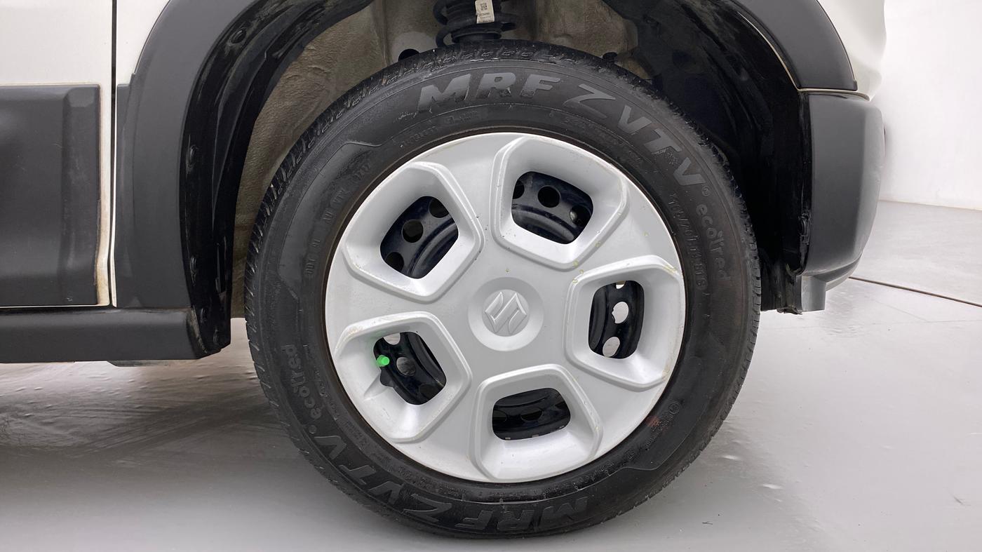 2022 Maruti S PRESSO VXI+, Petrol, Manual, 14,213 km, Right Front Wheel