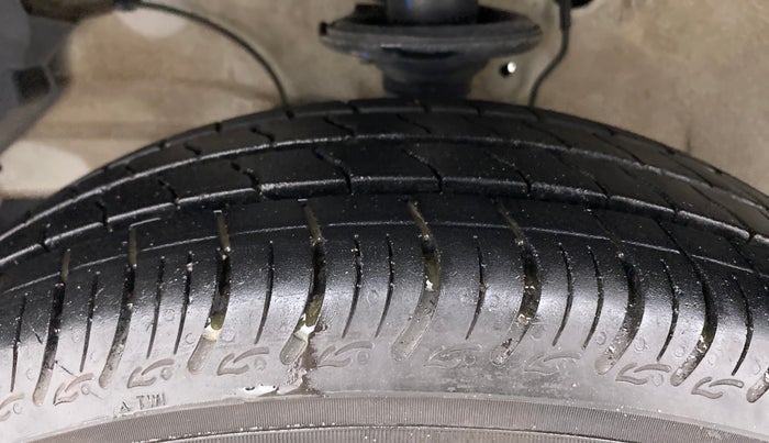2022 Maruti S PRESSO VXI+, Petrol, Manual, 14,213 km, Left Front Tyre Tread