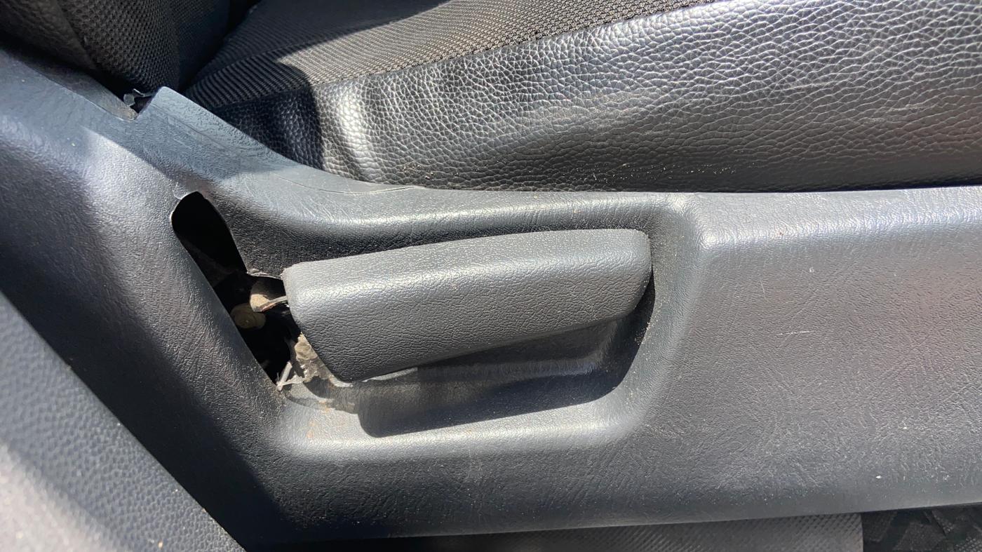 2017 Maruti Alto K10 VXI (O) AMT, Petrol, Automatic, 34,592 km, Driver Side Adjustment Panel