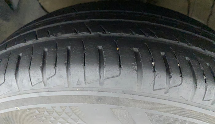 2020 Hyundai Creta S 1.5 PETROL, Petrol, Manual, 60,328 km, Left Front Tyre Tread