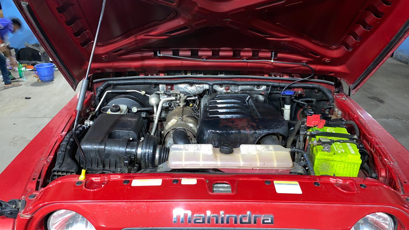2022 Mahindra Thar LX HARD TOP 4WD MT, Diesel, Manual, 62,862 km, Engine View