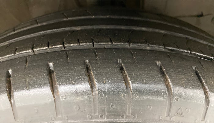 2016 Honda City VX CVT PETROL, Petrol, Automatic, 64,482 km, Right Front Tyre Tread